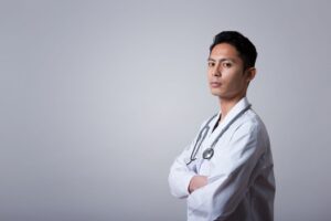 医師